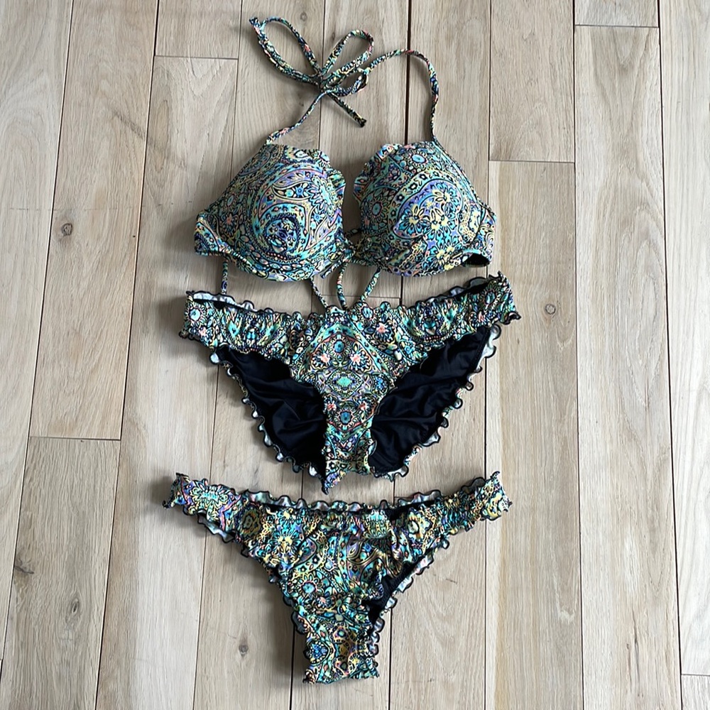 Like new VS swim